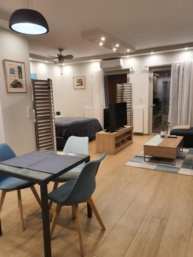 Tony'S Suite With Parking Atenas Exterior foto